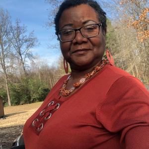 Meet your Posher, Lillie